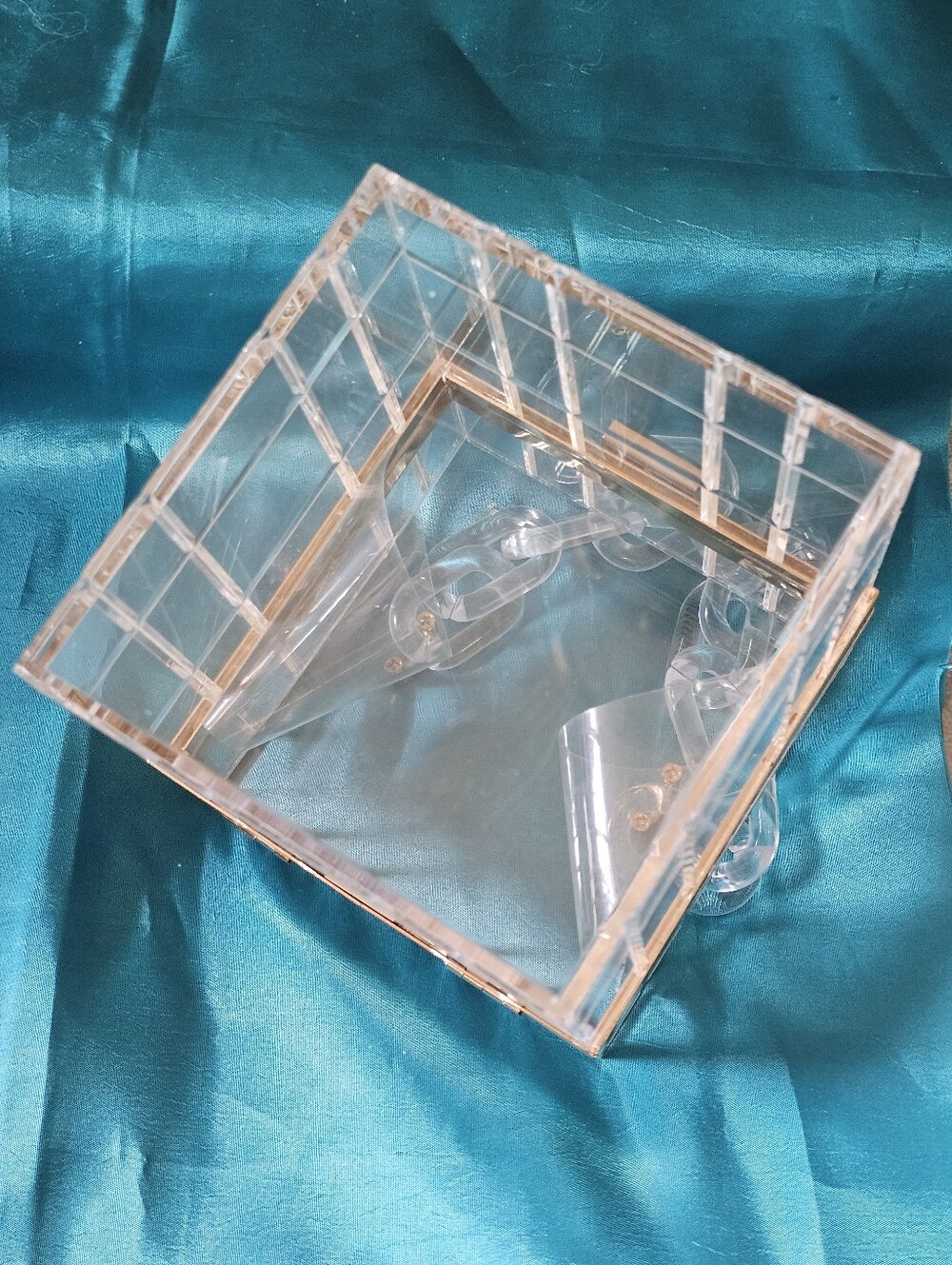 Clear Square Purse  Box - Picture 6 of 8